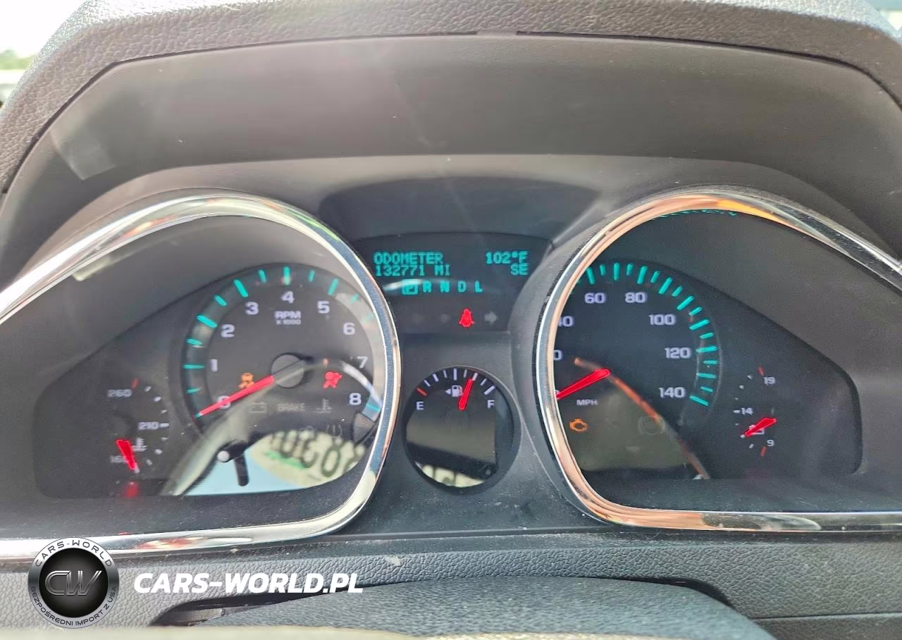 2012 Chevrolet Traverse Lt VIN:1GNKRGED4CJ305672 - 9
