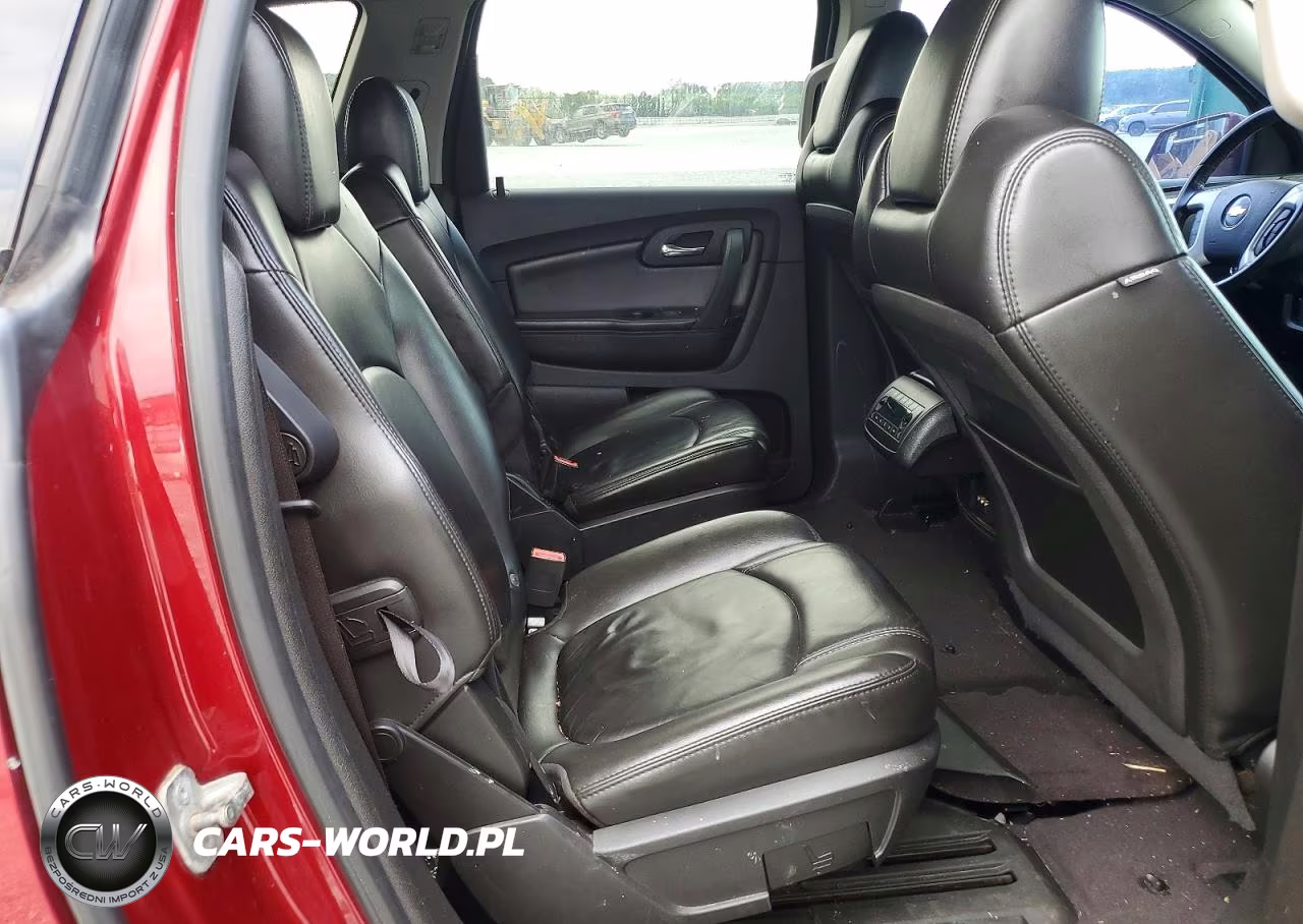 2010 Chevrolet Traverse Lt VIN:1GNLRGED0AS121972 - 11