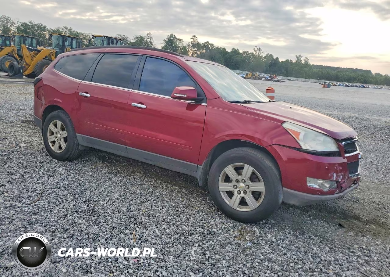 2010 Chevrolet Traverse Lt VIN:1GNLRGED0AS121972 - 4