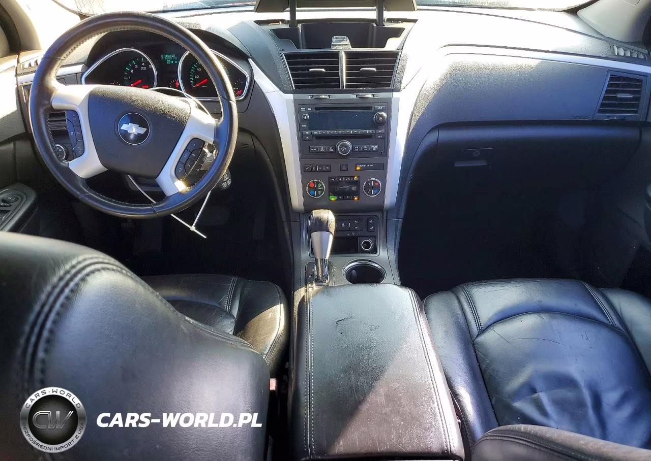 2010 Chevrolet Traverse Lt VIN:1GNLRGED0AS121972 - 8