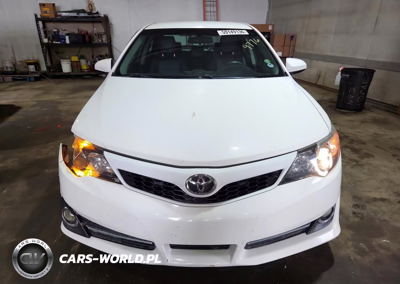 2014 Toyota Camry Se VIN:4T1BF1FK4EU809776 - 5