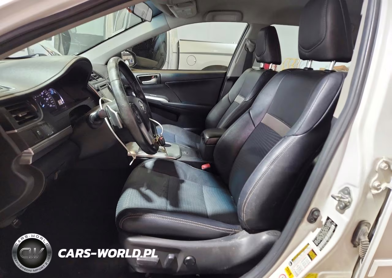 2014 Toyota Camry Se VIN:4T1BF1FK4EU809776 - 7