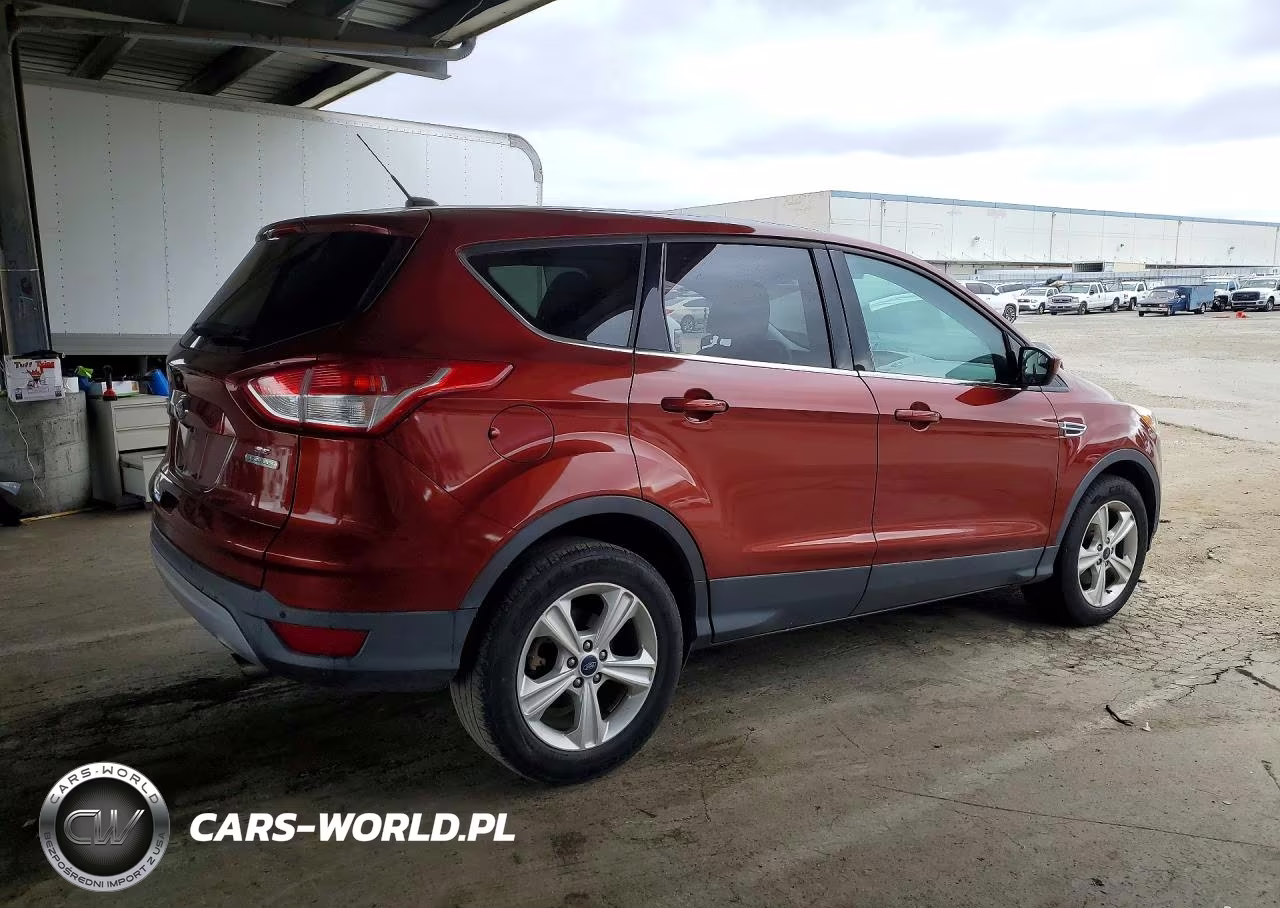 2015 Ford Escape Se VIN:1FMCU0GX1FUB33433 - 3