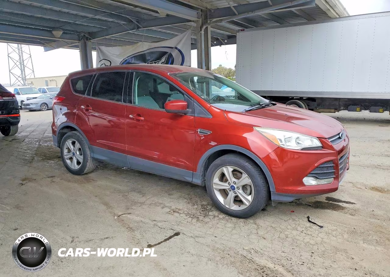 2015 Ford Escape Se VIN:1FMCU0GX1FUB33433 - 4