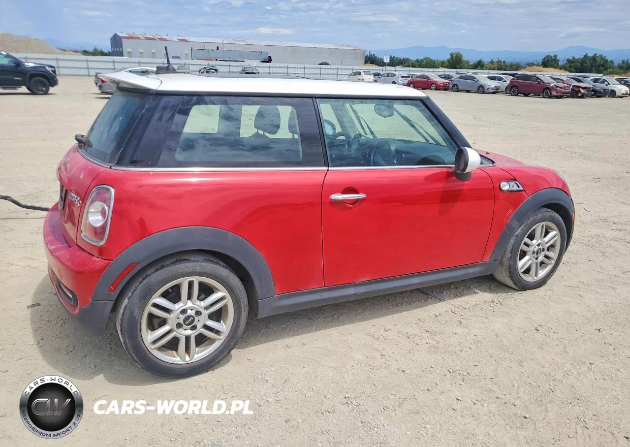 2011 Mini Cooper S VIN:WMWSV3C5XBTY12231 - 3