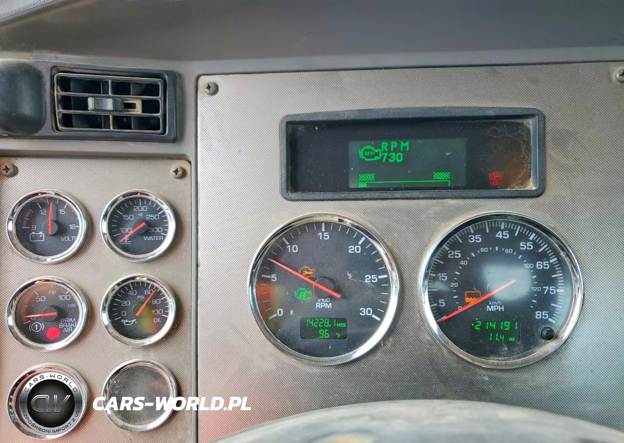 2015 Kenworth Construction T370 VIN:2NKHMJ9X7FM465611 - 8