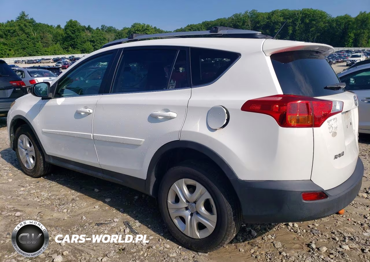 2015 Toyota Rav4 Le VIN:2T3BFREV9FW354992 - 2