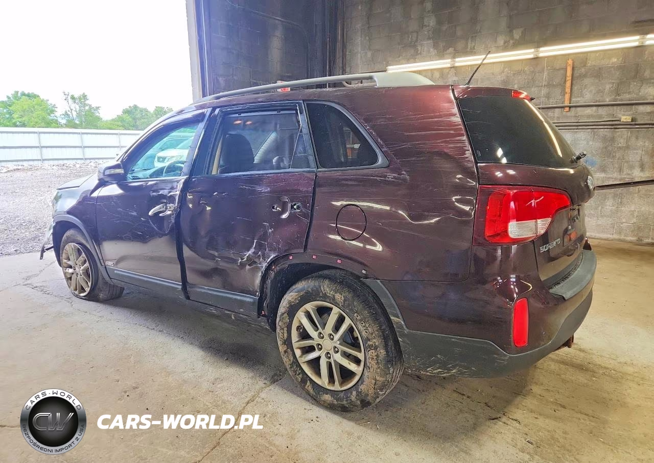 2015 Kia Sorento Lx VIN:5XYKTCA66FG603722 - 2