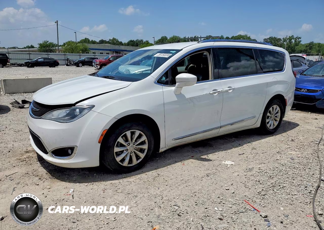 2019 Chrysler Pacifica Touring L