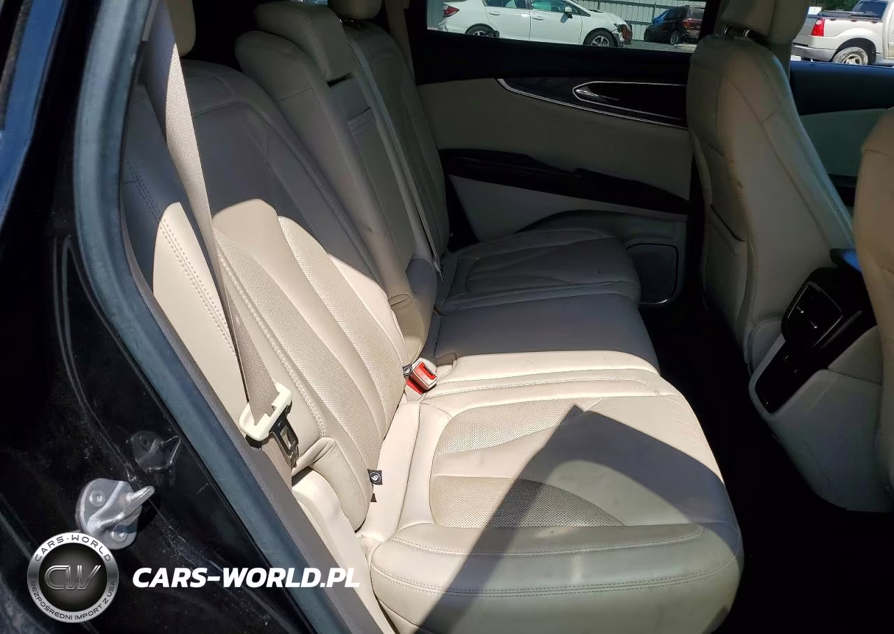 2019 Lincoln Nautilus Select VIN:2LMPJ6K97KBL53332 - 11