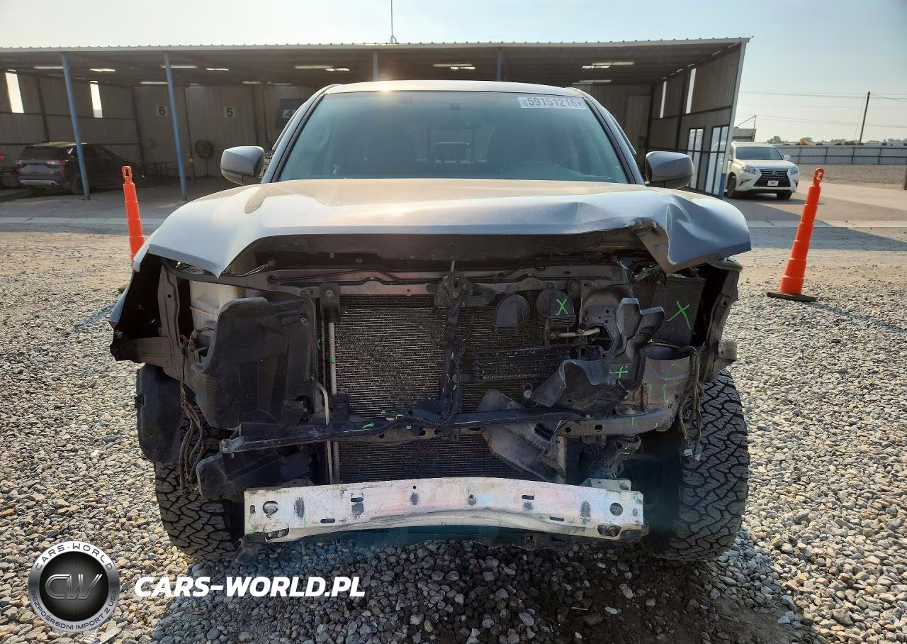 2017 Toyota Tacoma Sr5 V6 VIN:5TFCZ5ANXHX117176 - 5