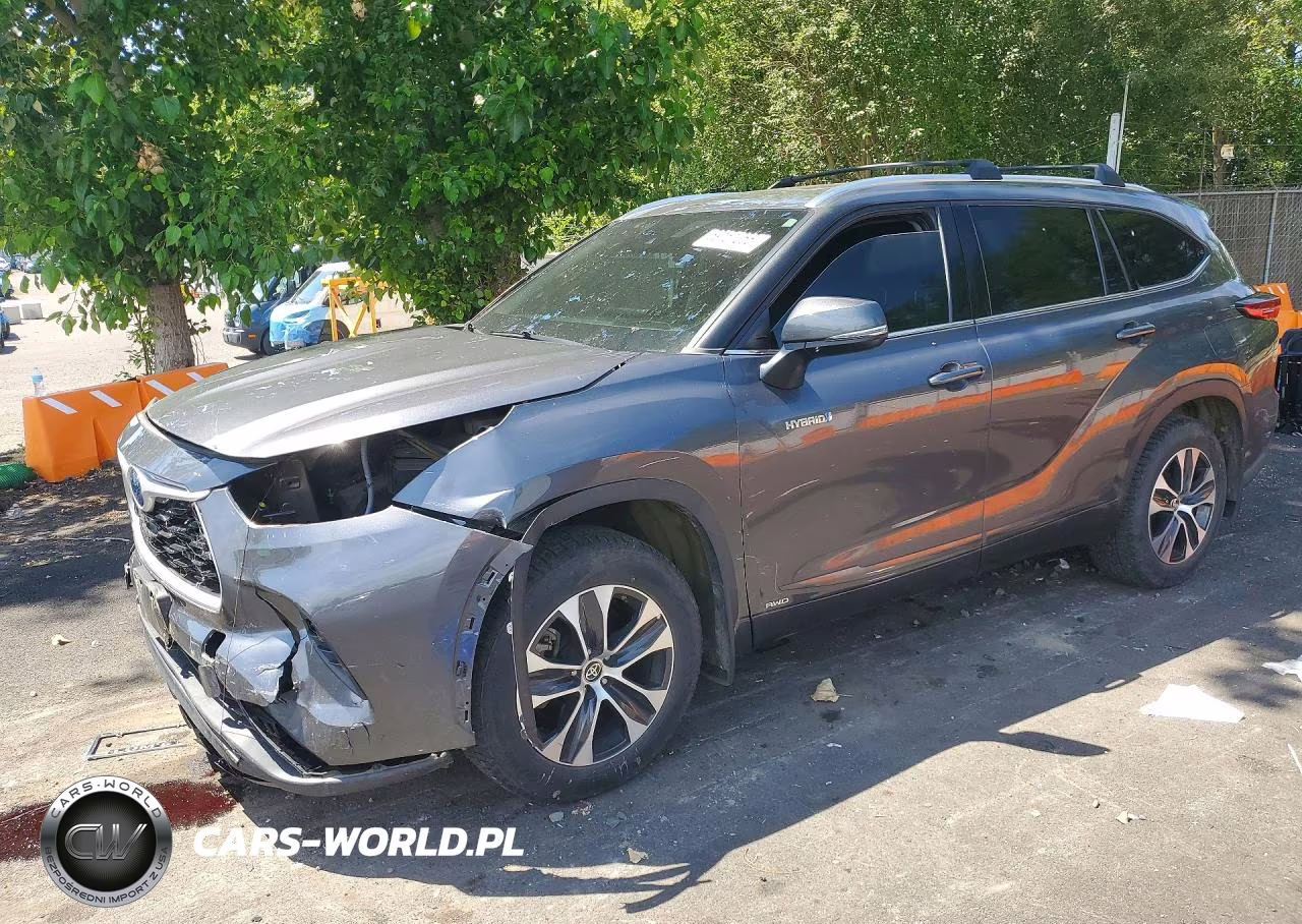 2020 Toyota Highlander Hybrid Xle