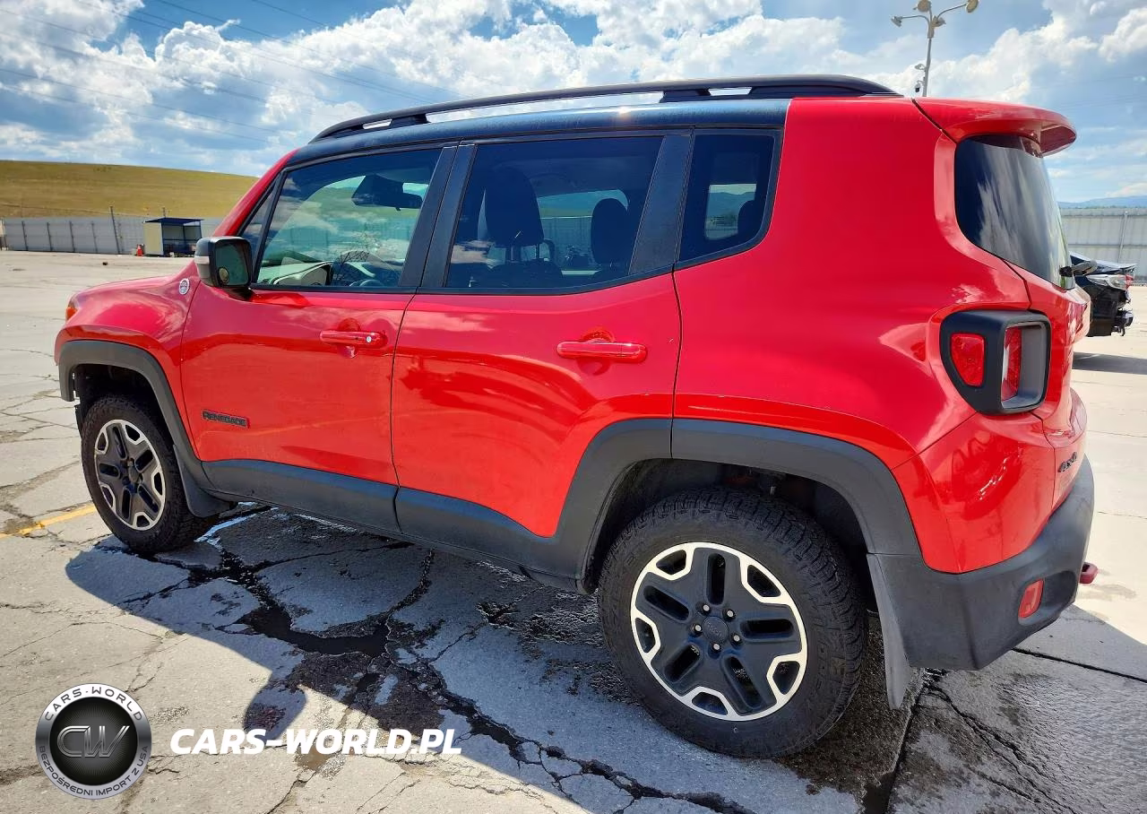 2017 Jeep Renegade Trailhawk VIN:ZACCJBCB7HPE87643 - 2