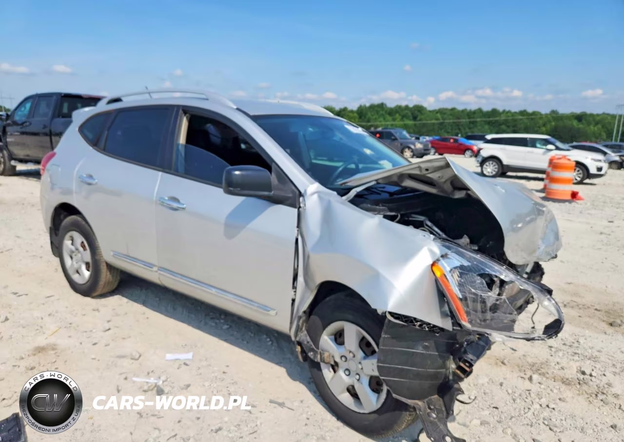 2014 Nissan Rogue Select S VIN:JN8AS5MTXEW620623 - 4