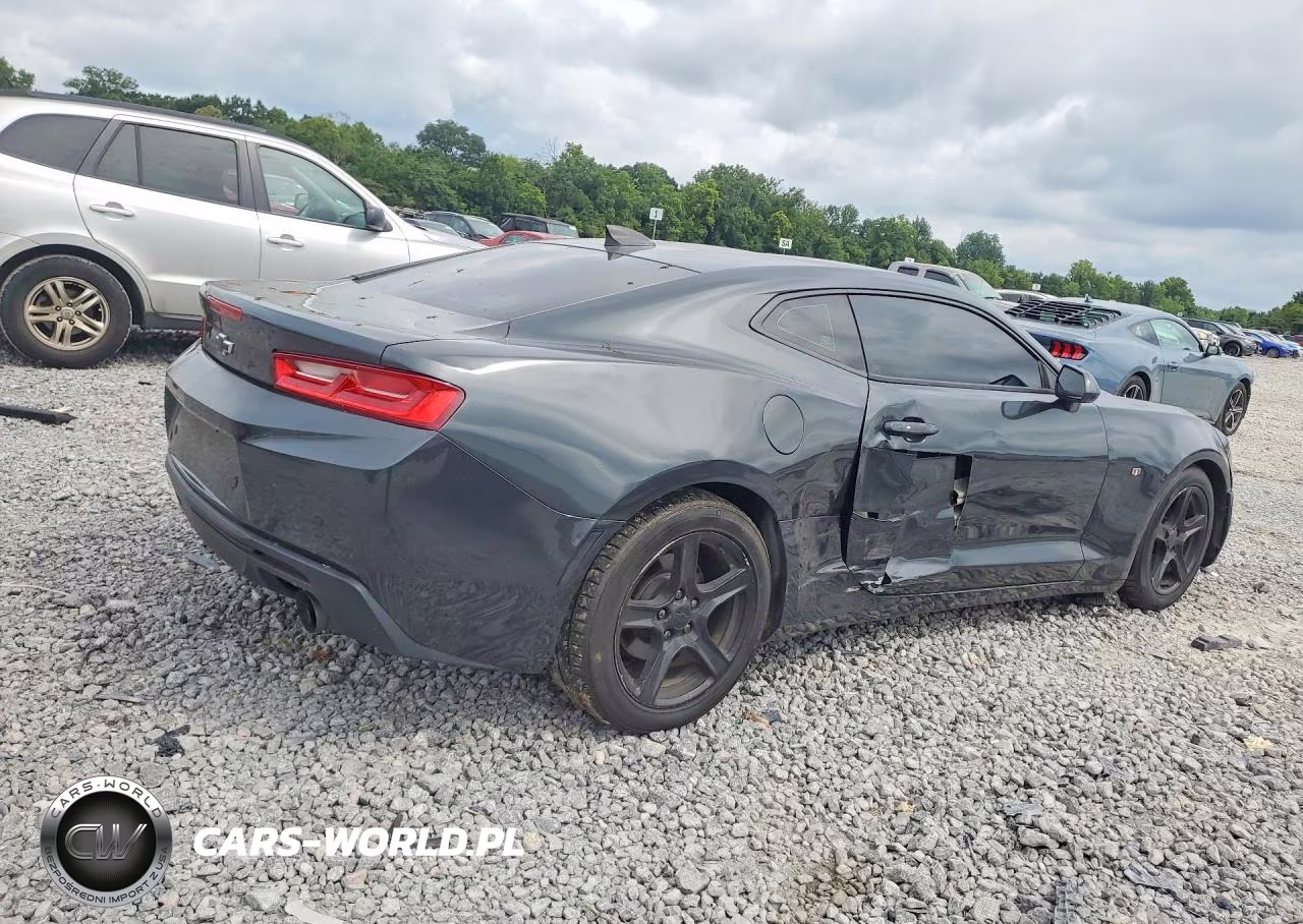 2017 Chevrolet Camaro Lt VIN:1G1FB1RS0H0114437 - 3