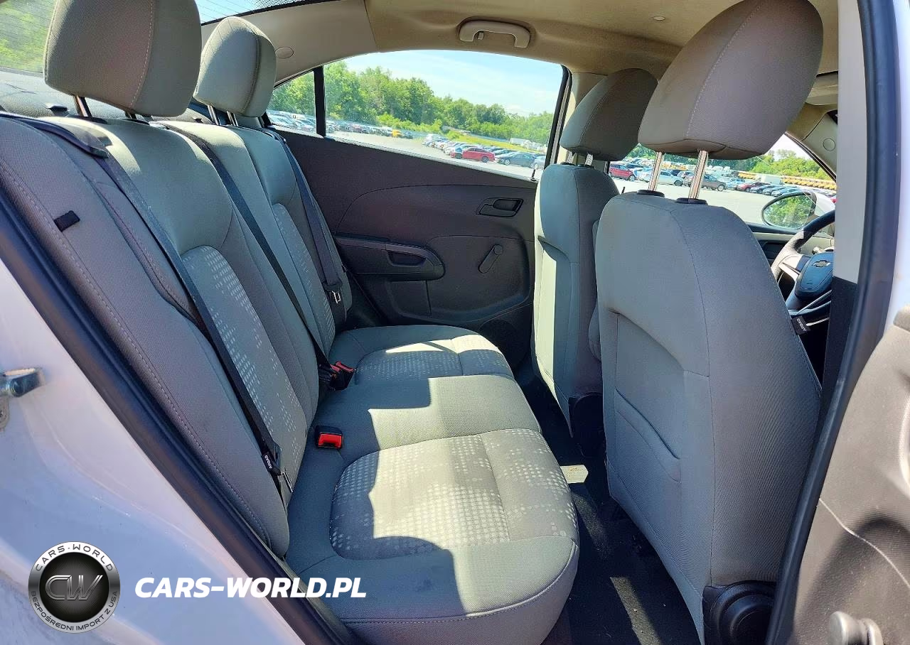 2015 Chevrolet Sonic Ls VIN:1G1JA5SG6F4118394 - 10