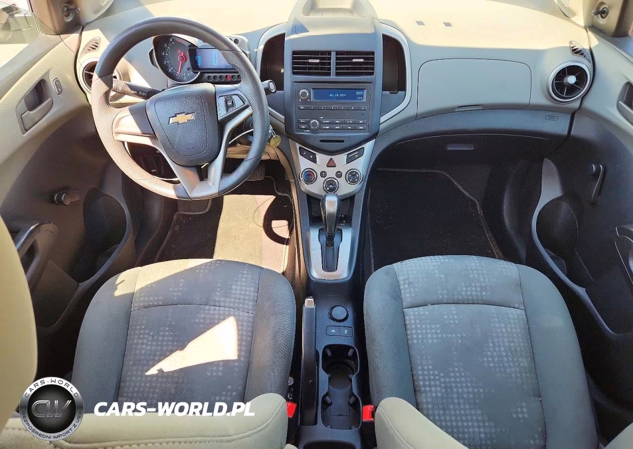 2015 Chevrolet Sonic Ls VIN:1G1JA5SG6F4118394 - 8