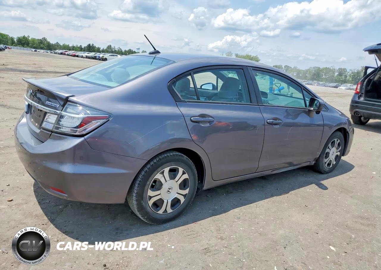 2015 Honda Civic Hybrid L VIN:19XFB4F32FE200178 - 3