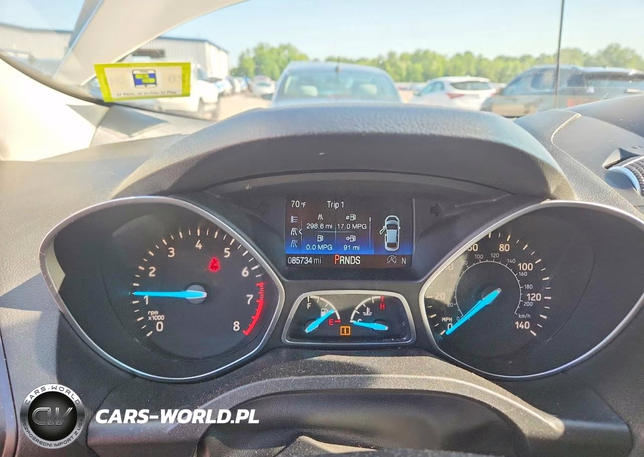 2017 Ford Escape Se VIN:1FMCU9GD0HUA07755 - 9