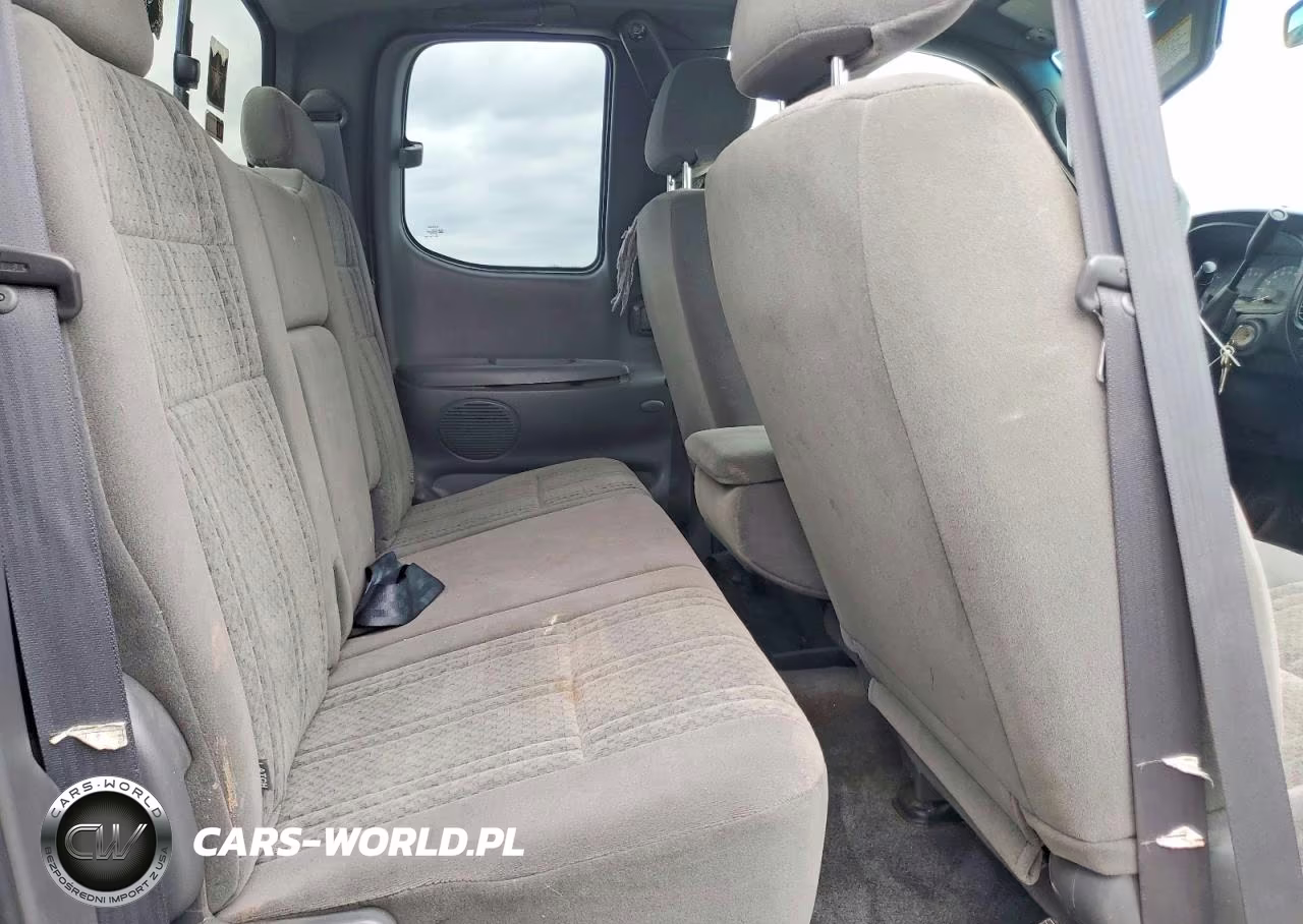 2004 Toyota Tundra Sr5 V8 VIN:5TBBT441X4S441673 - 10
