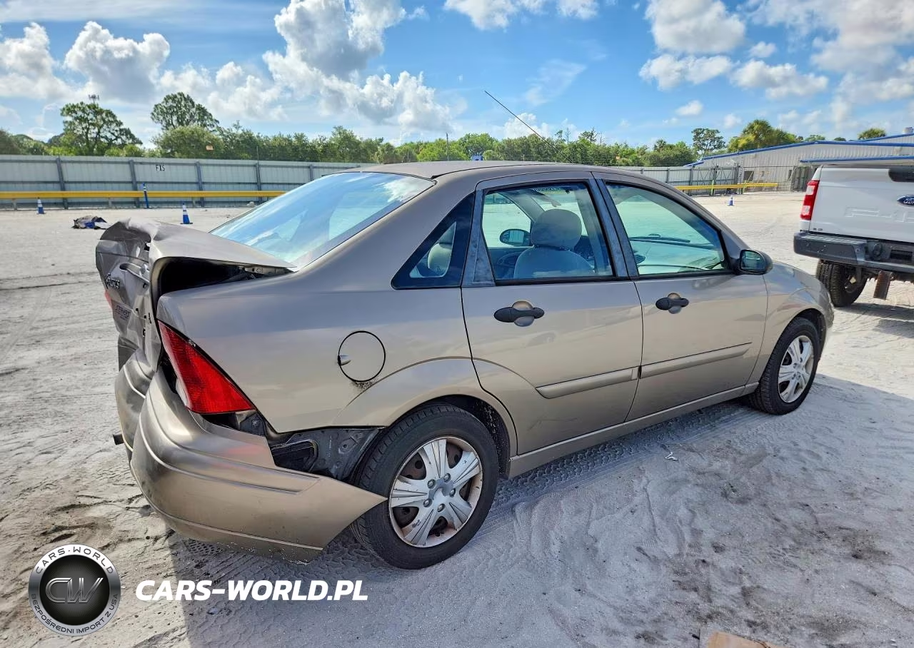 2004 Ford Focus Se Comfort VIN:1FAFP34364W136086 - 3