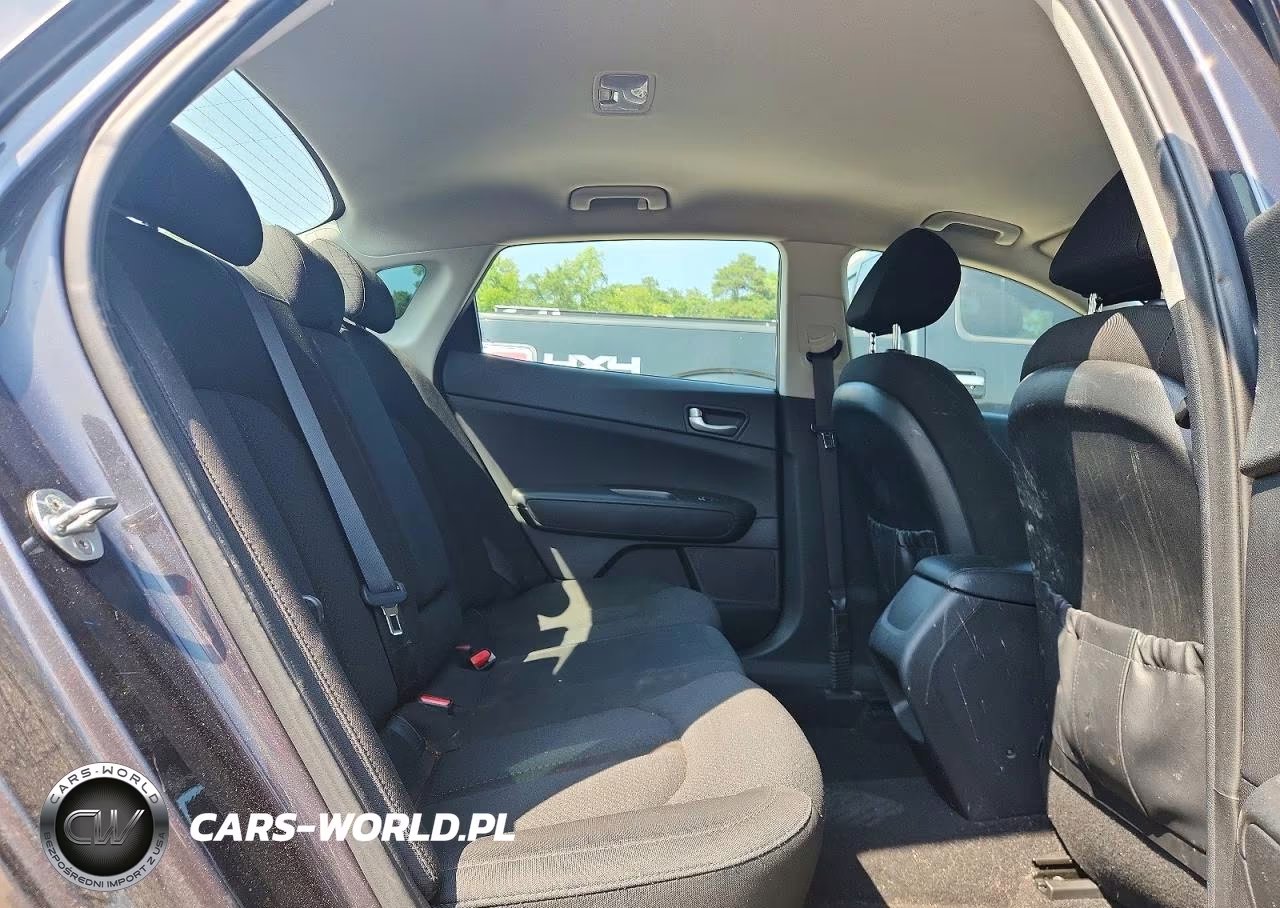 2017 Kia Optima Lx VIN:5XXGT4L39HG170533 - 10
