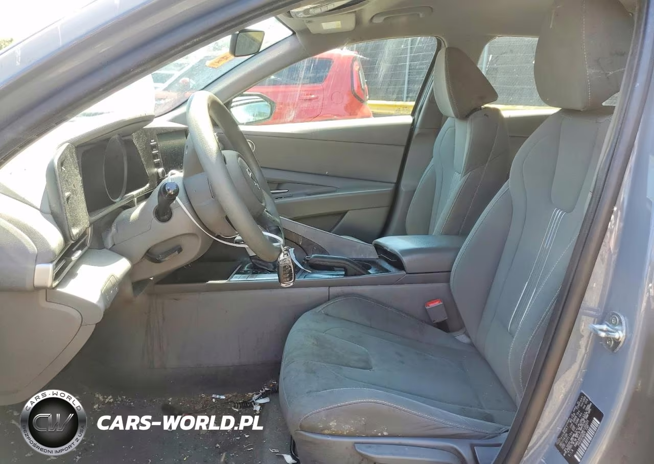 2021 Hyundai Elantra Sel VIN:KMHLM4AG3MU120325 - 7