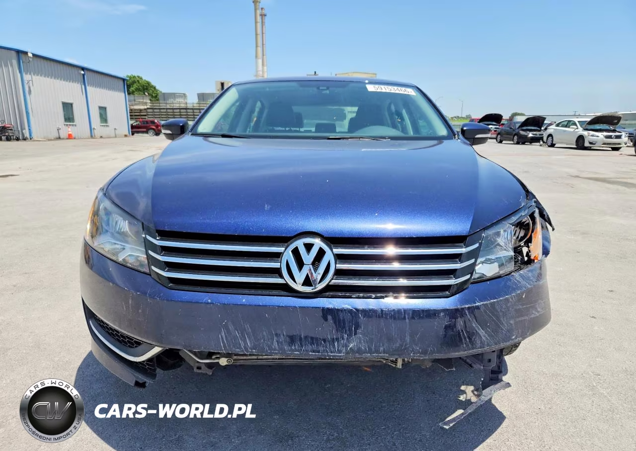 2015 Volkswagen Passat S VIN:1VWAS7A35FC021513 - 5