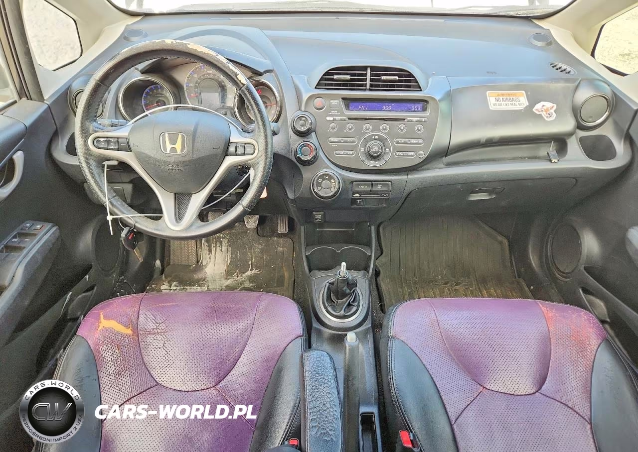 2013 Honda Fit Sport VIN:JHMGE8G53DC029995 - 8
