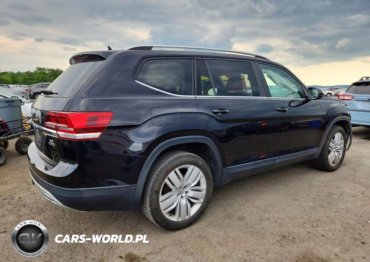 2019 Volkswagen Atlas Se VIN:1V2UR2CA5KC567523 - 3