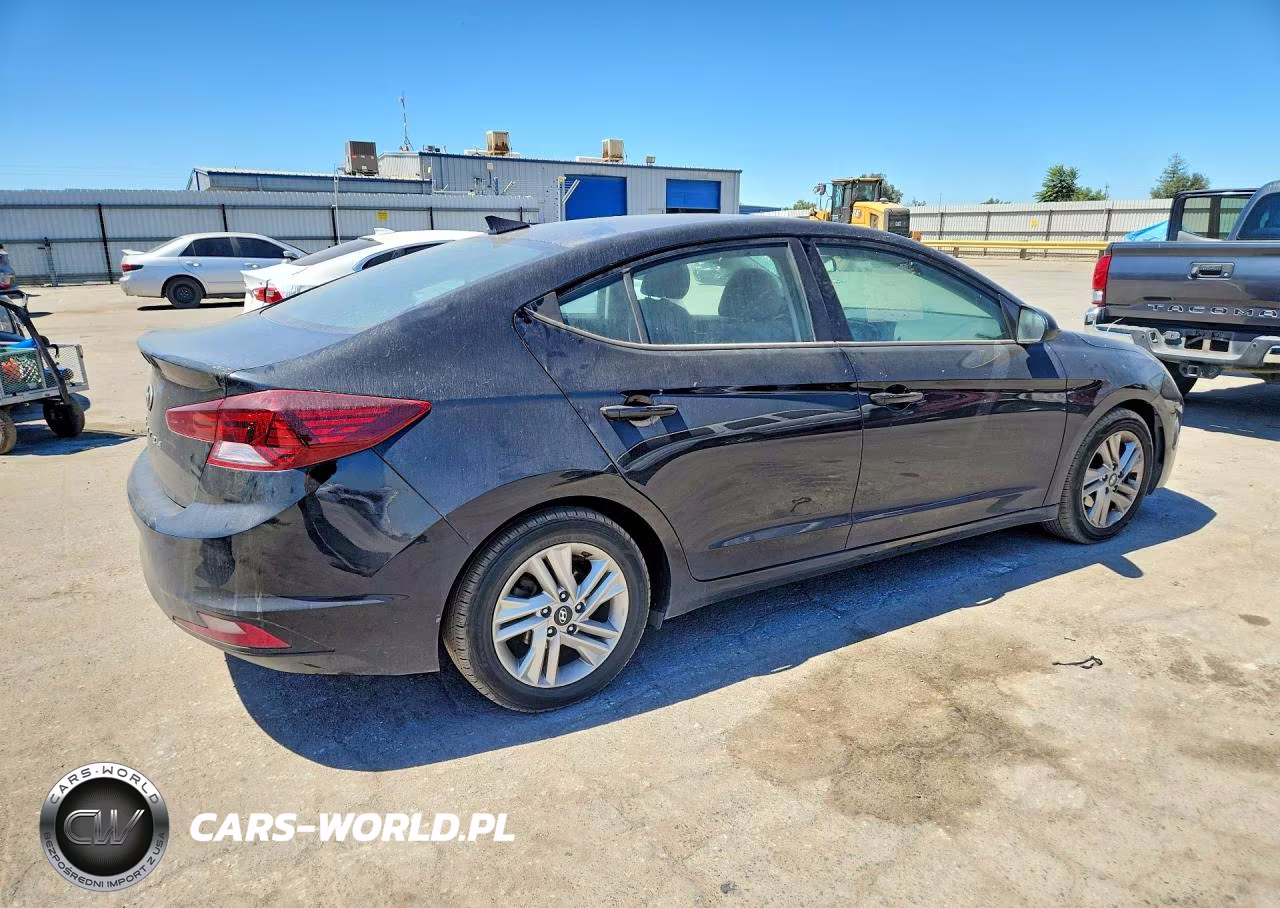 2020 Hyundai Elantra Sel VIN:5NPD84LF6LH527937 - 3