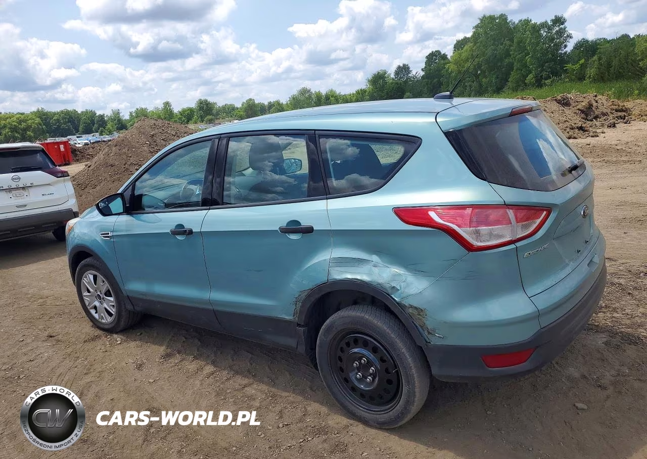 2013 Ford Escape S VIN:1FMCU0F7XDUA84652 - 2