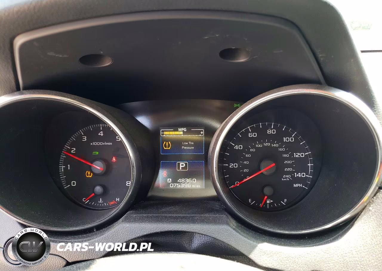 2017 Subaru Outback 2.5I VIN:4S4BSAAC6H3223358 - 9