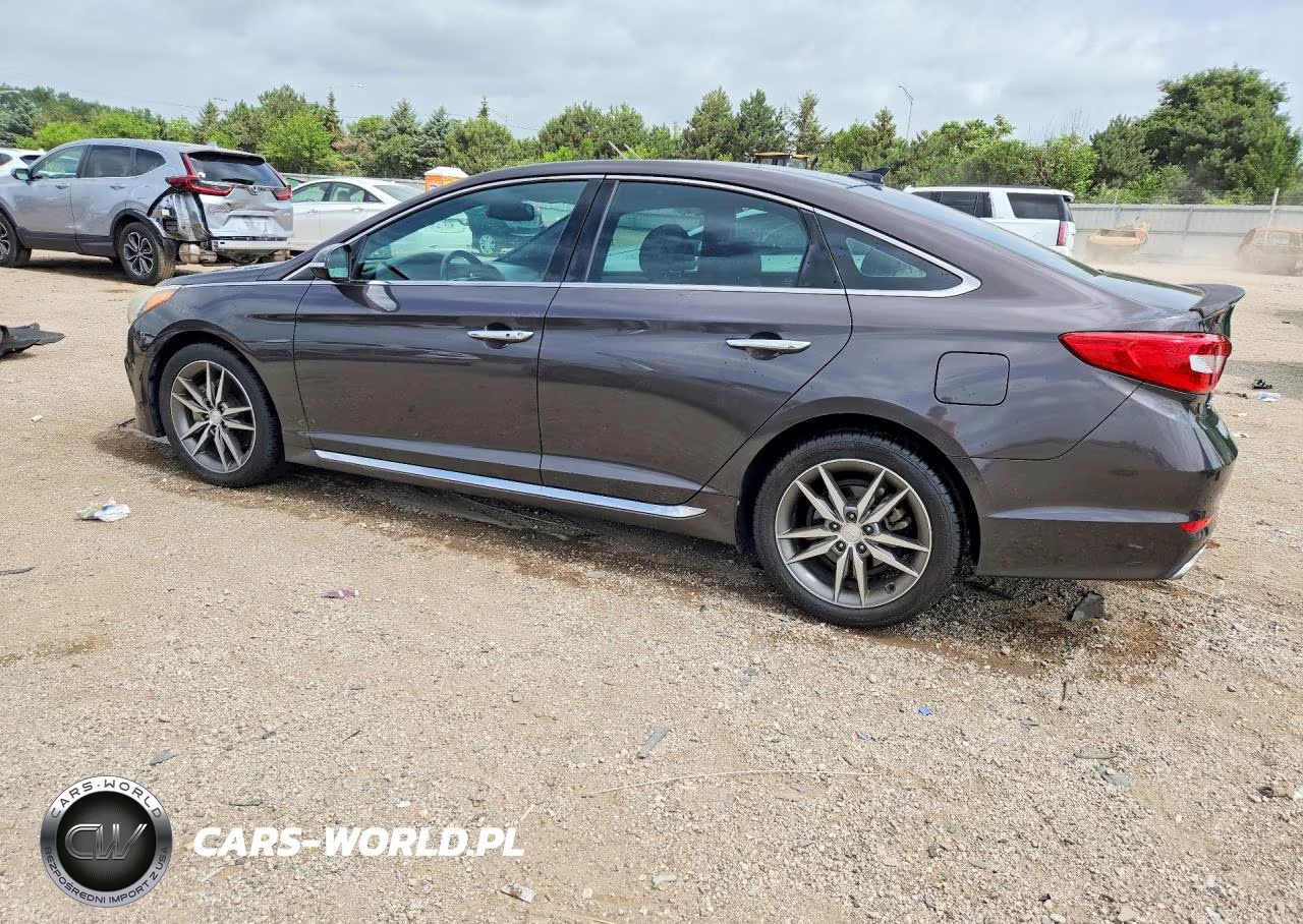 2015 Hyundai Sonata Sport 2.0T VIN:5NPE34AB1FH041589 - 2