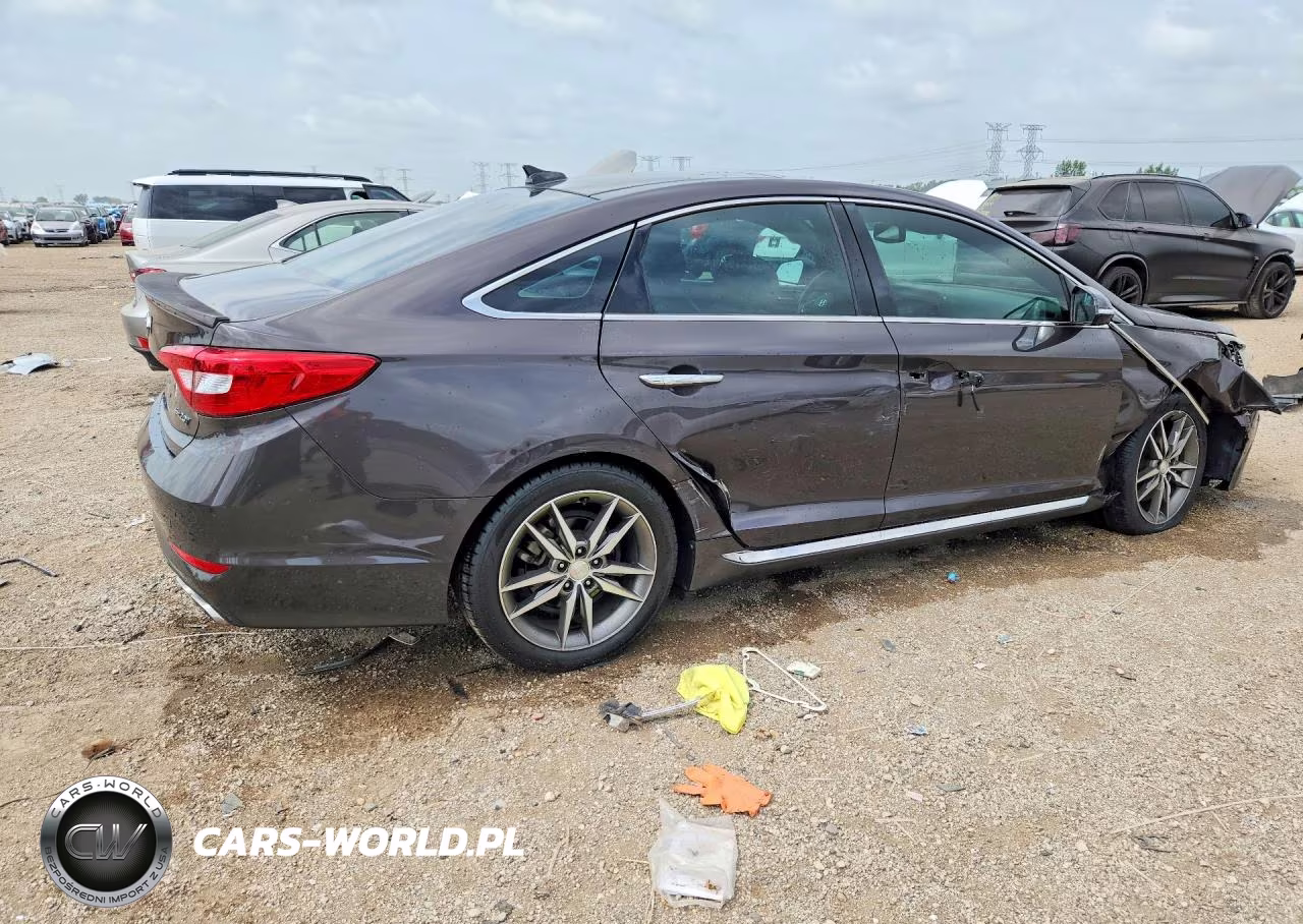 2015 Hyundai Sonata Sport 2.0T VIN:5NPE34AB1FH041589 - 3