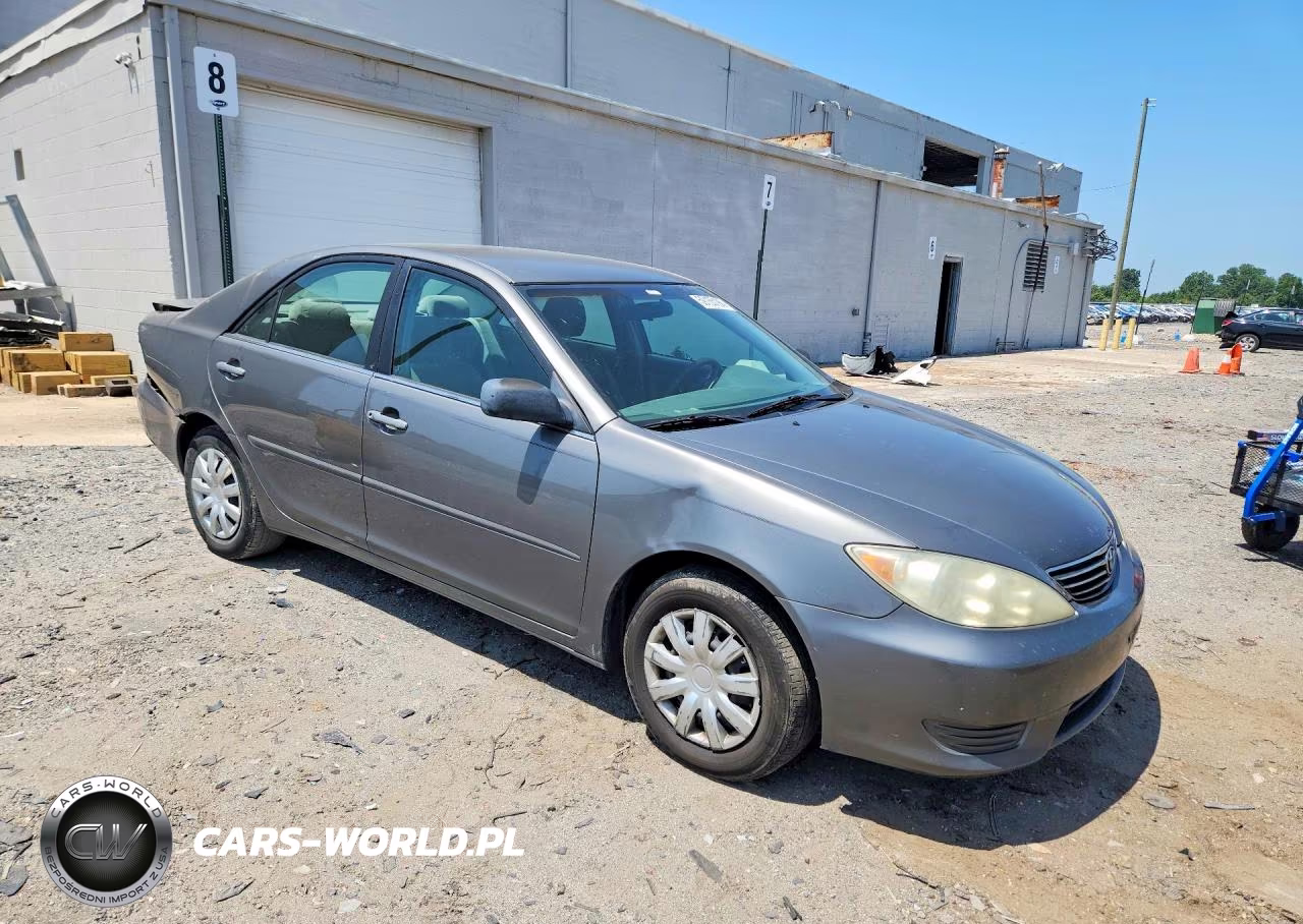 2005 Toyota Camry Standard VIN:4T1BE32K85U590308 - 4
