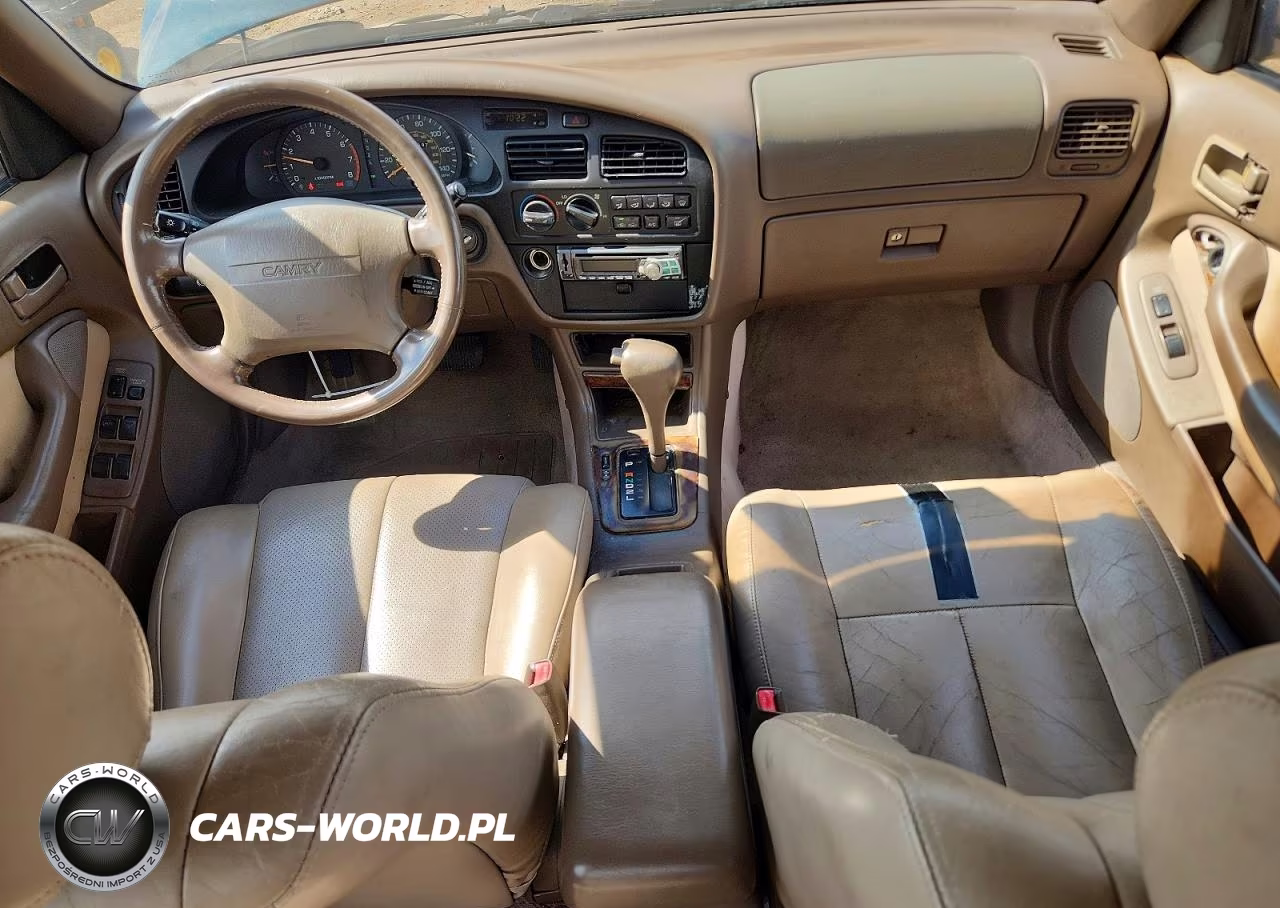 1994 Toyota Camry Xle VIN:4T1GK13E3RU043917 - 8