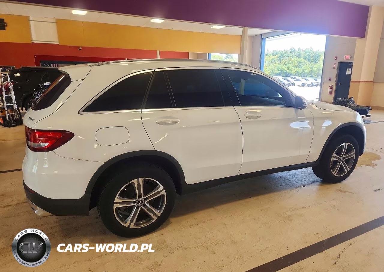 2019 Mercedes-Benz Glc 300 4Matic VIN:WDC0G4KB8KV153453 - 3
