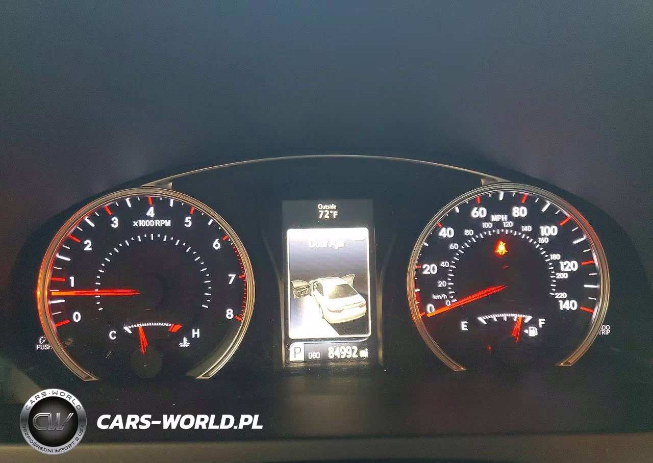 2015 Toyota Camry Se VIN:4T1BF1FK8FU096642 - 9