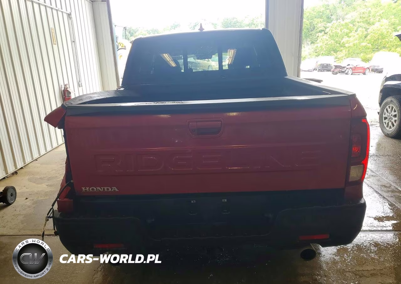 2024 Honda Ridgeline Black Edition VIN:5FPYK3F83RB032734 - 6