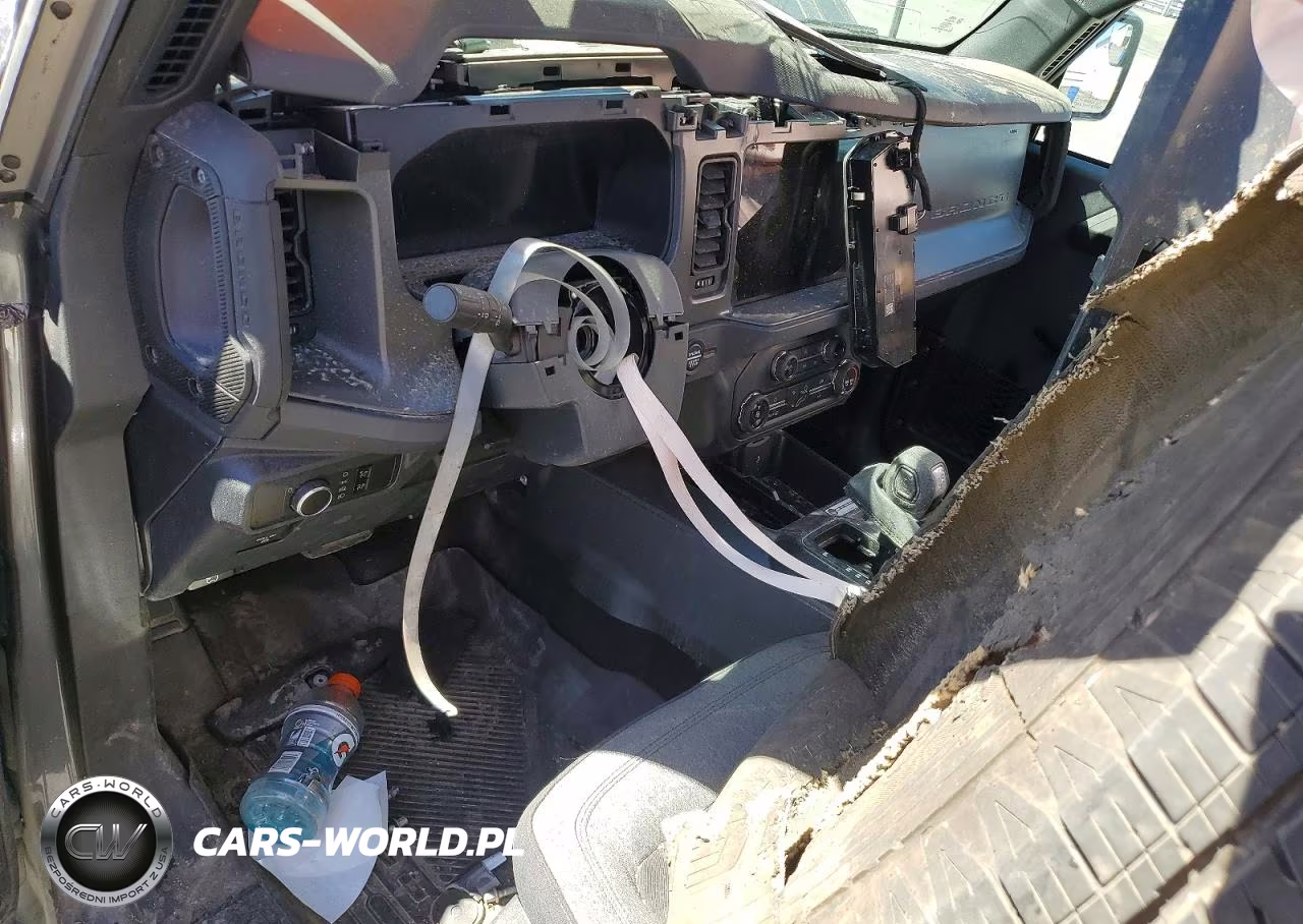 2025 Ford Bronco VIN:1FMDE6BH9SLA92022 - 8