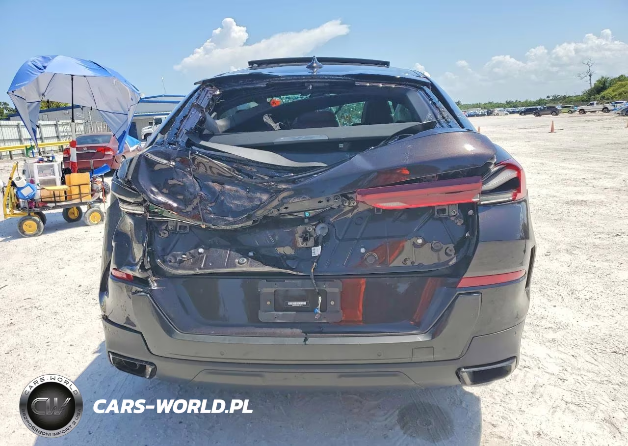 2022 BMW X6 xDrive40I VIN:5UXCY6C05N9L38113 - 6