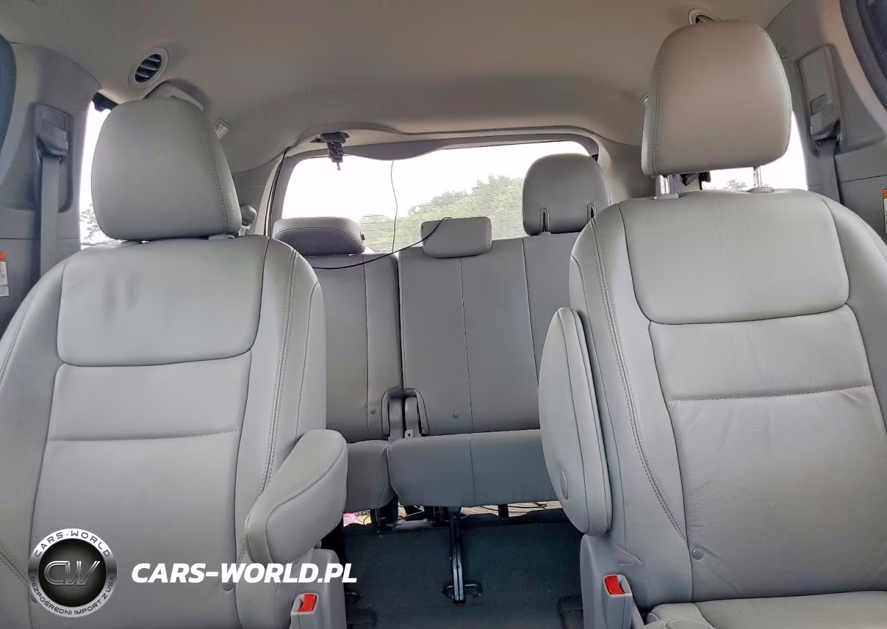 2018 Toyota Sienna Xle 7-Passenger VIN:5TDDZ3DC5JS199686 - 10