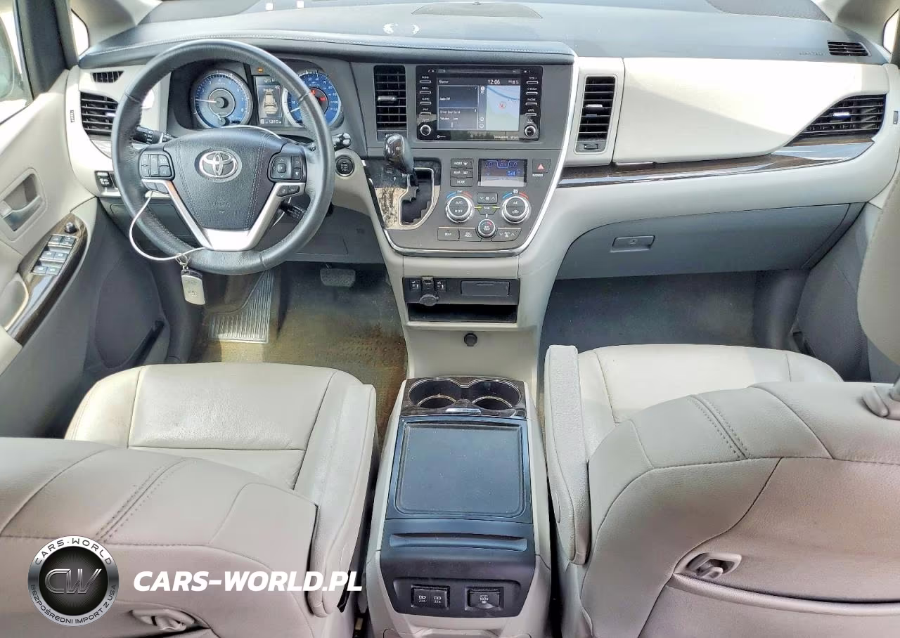 2018 Toyota Sienna Xle 7-Passenger VIN:5TDDZ3DC5JS199686 - 8