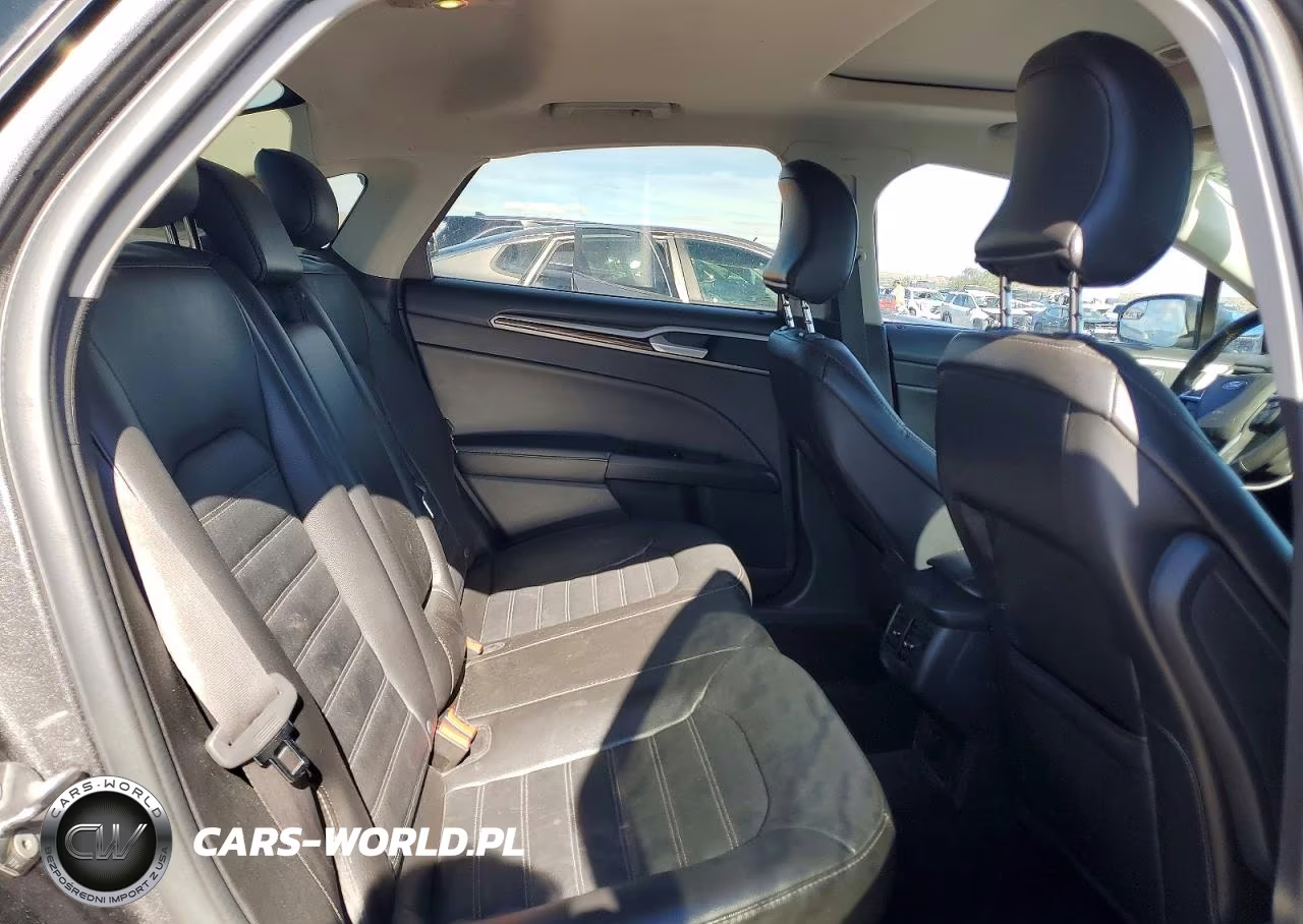 2016 Ford Fusion Se VIN:3FA6P0HD5GR218349 - 10