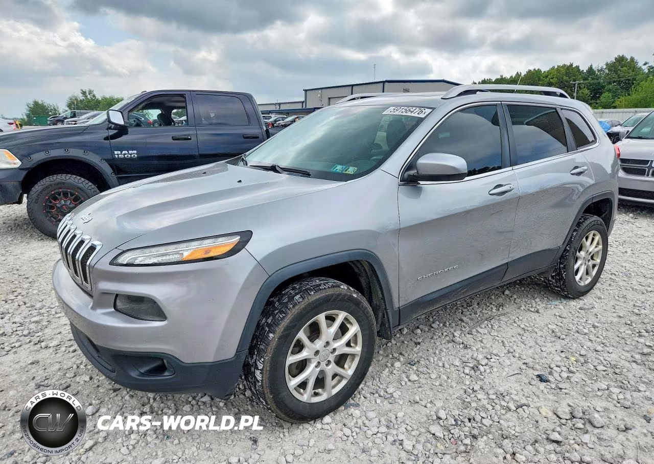 2015 Jeep Cherokee Latitude – zdjęcie 1 z 13