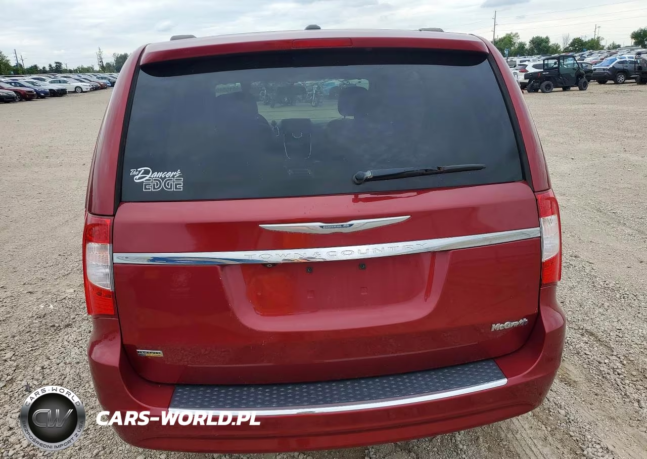 2014 Chrysler Town & Country Touring VIN:2C4RC1BG4ER382092 - 6