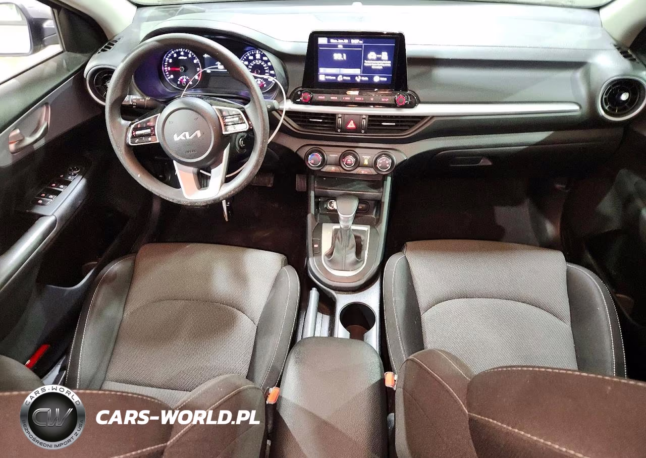 2024 Kia Forte Lxs VIN:3KPF24ADXRE780302 - 8