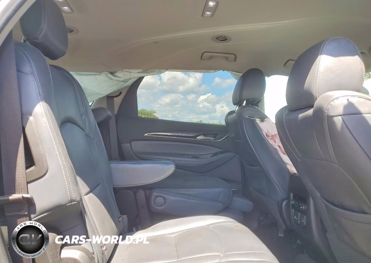 2018 Buick Enclave Premium VIN:5GAERCKW9JJ235198 - 11