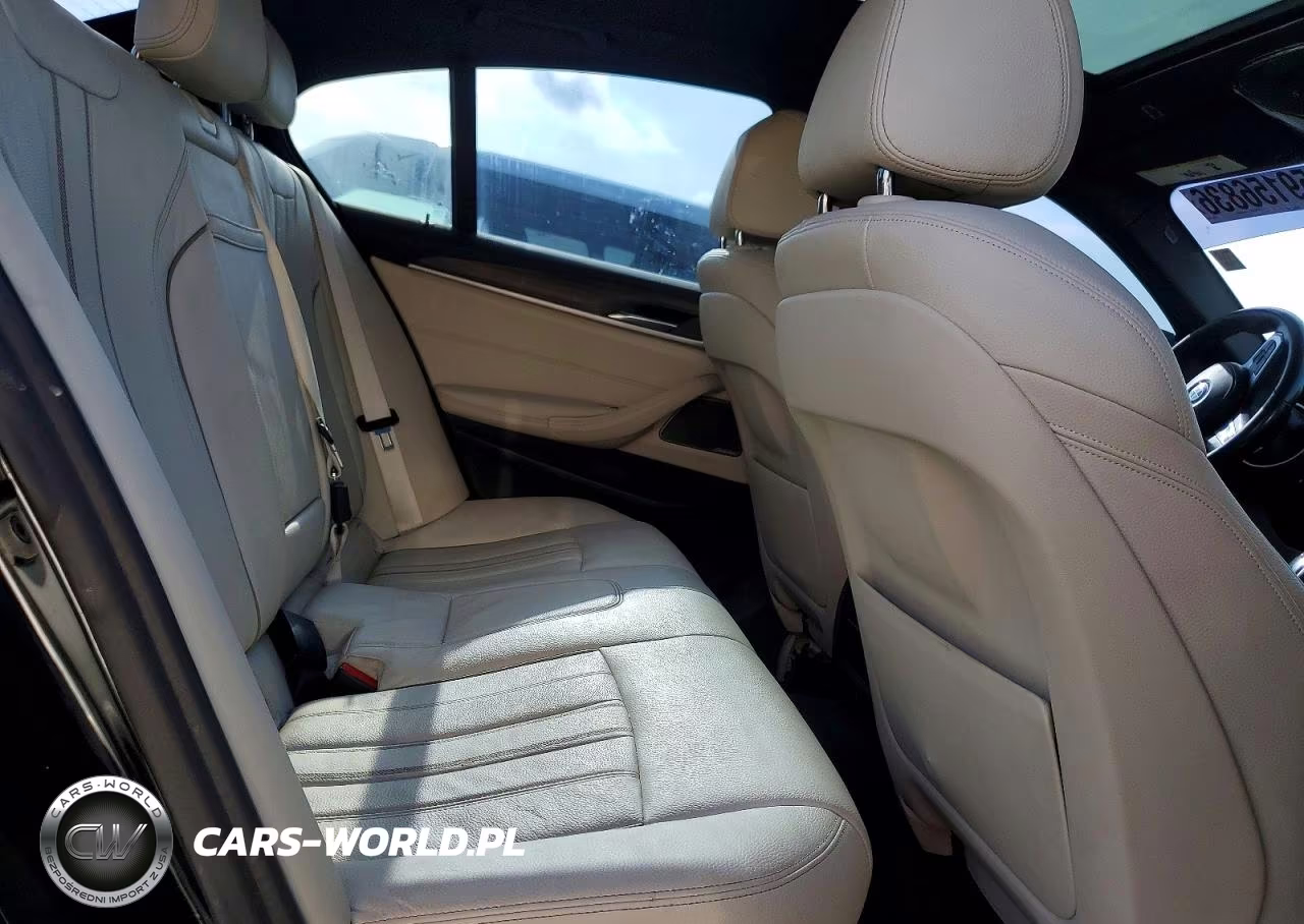 2019 BMW 540 I VIN:WBAJE5C52KWW16712 - 10